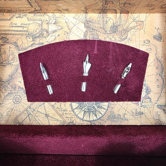 Dallaiti Calligraphy Set With Inkwell and Nibs NEW - Picture 3 of 12